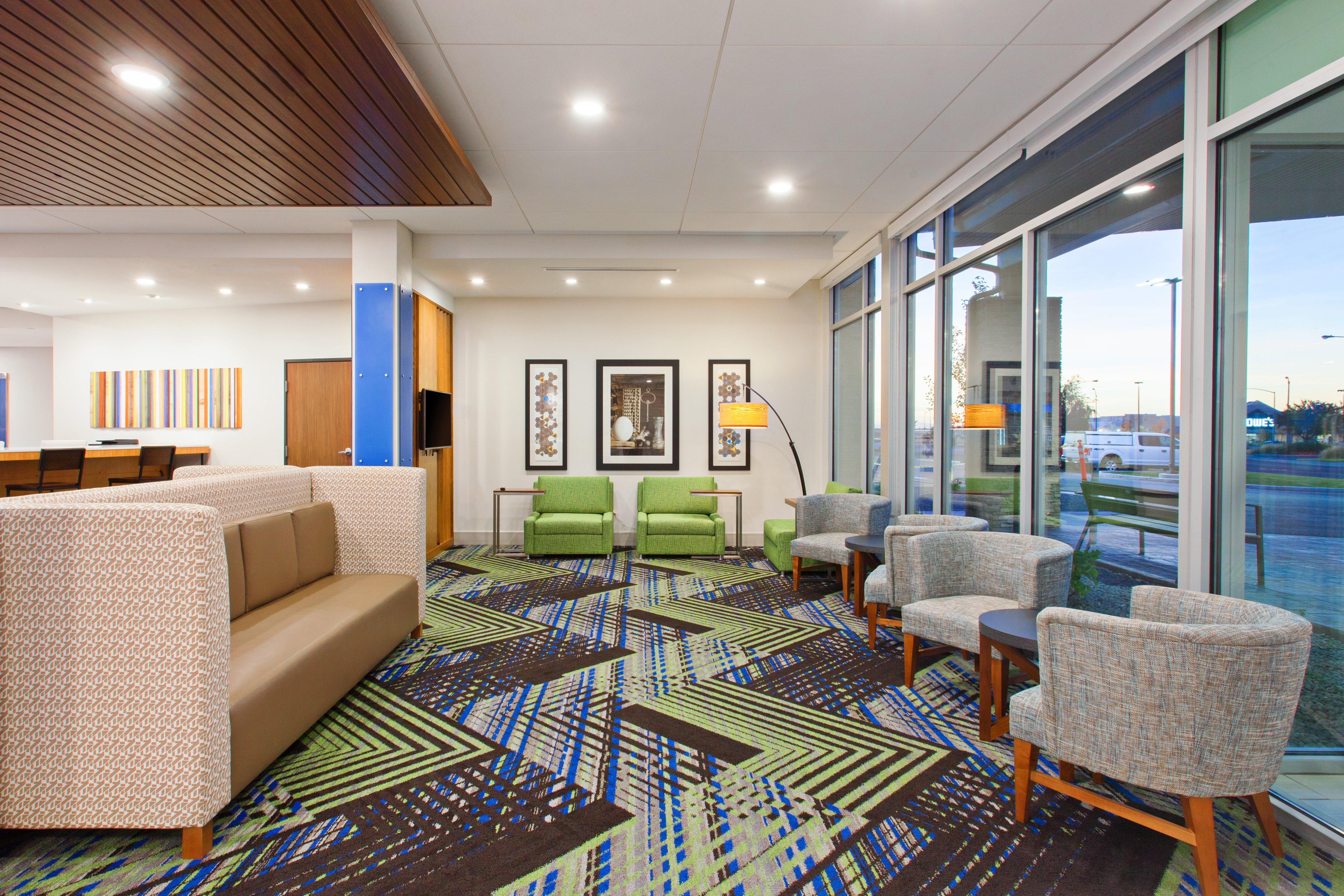 Holiday Inn Express & Suites - Moses Lake By Ihg Exterior foto